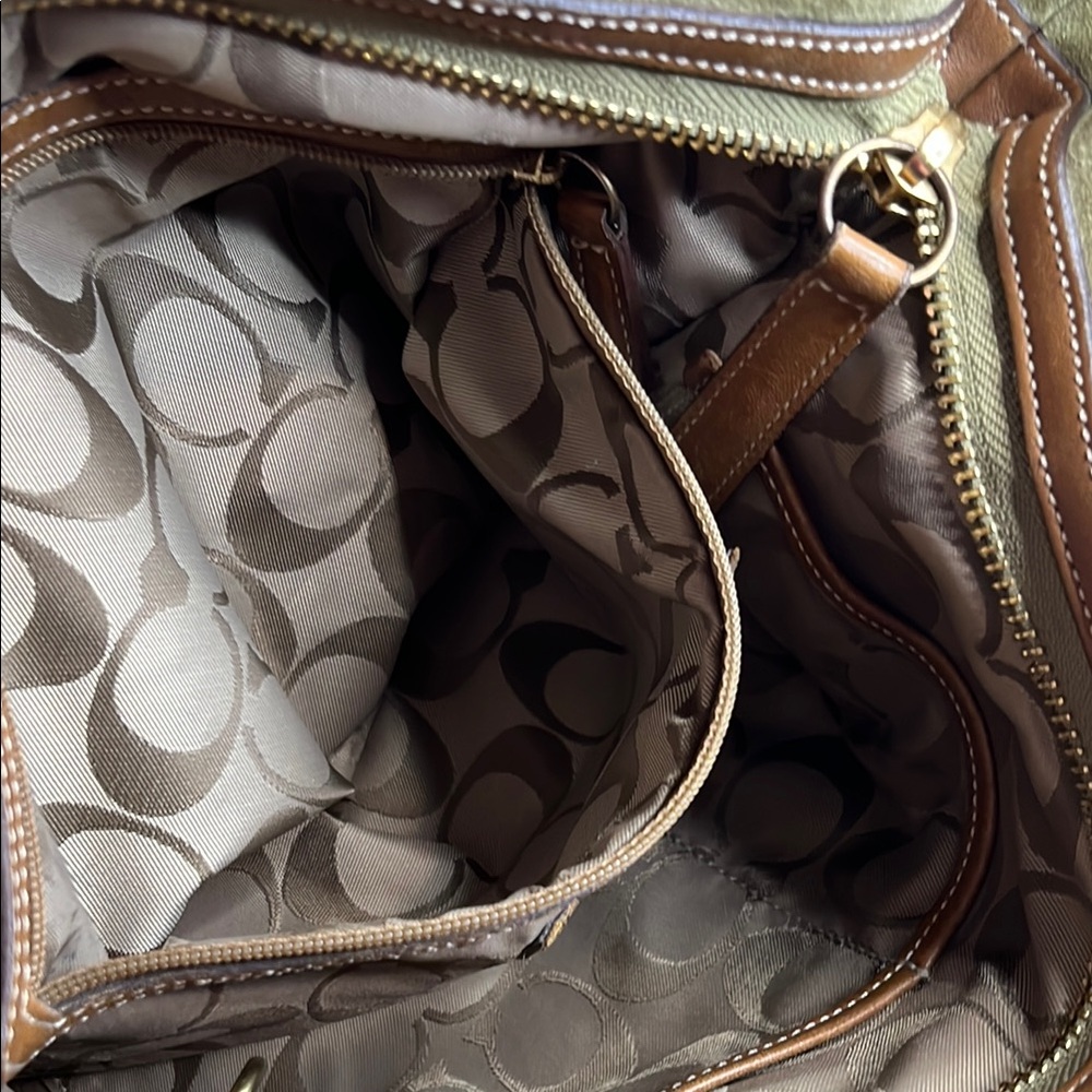 Coach suede Moss green Mini Bag with brown Leather Strap - Picture 4 of 5
